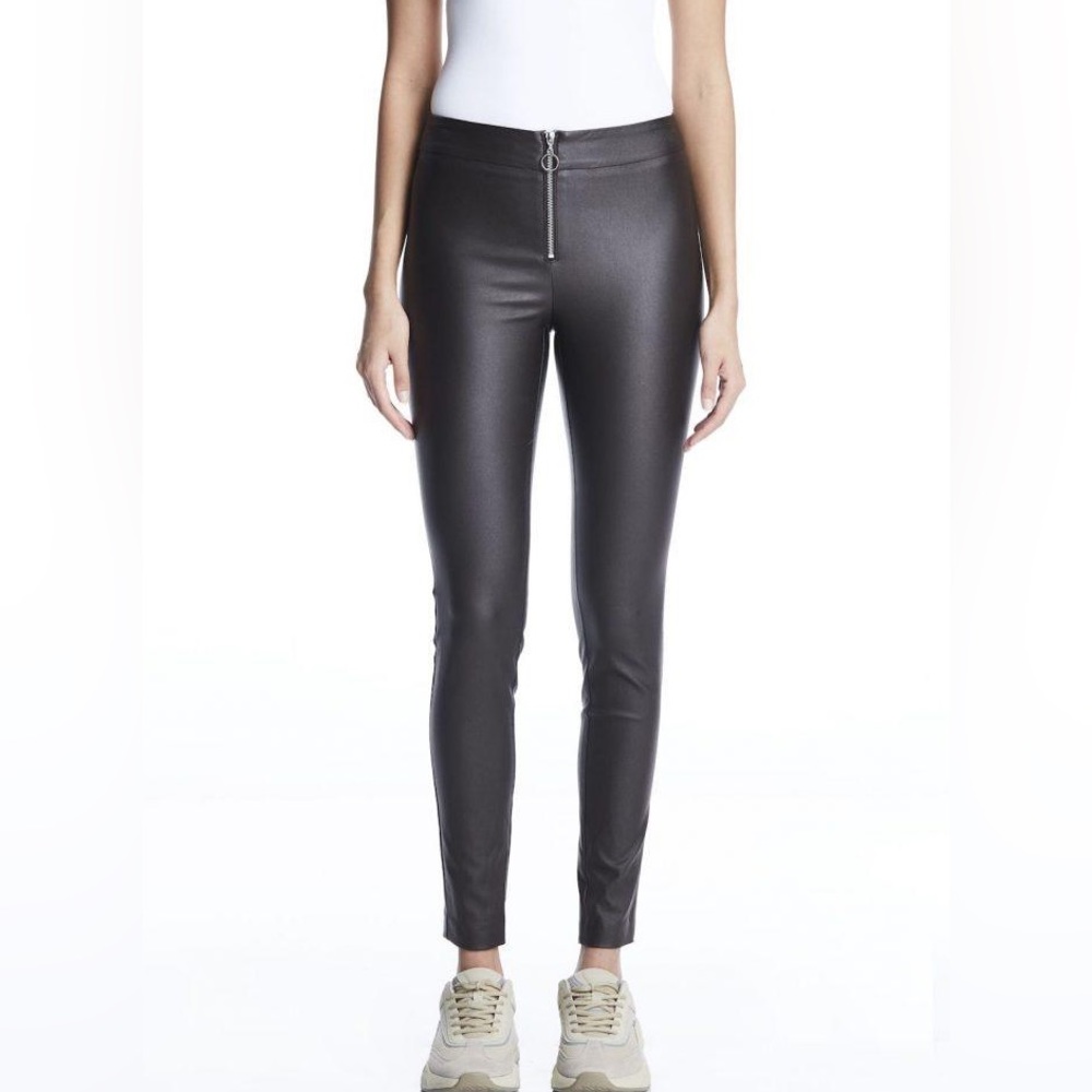 I Love Tyler Madison The Jan Front Zip Pant
